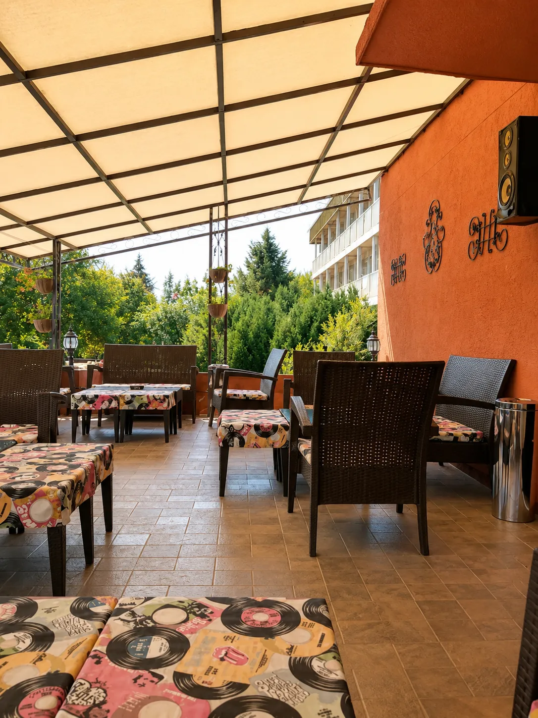 Stryama, 1 St. Nikolas Street, Banya